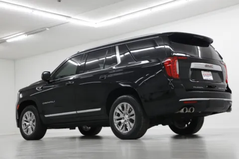 More photos of 2023 GMC Yukon Denali at Jim Falk Motors, MO