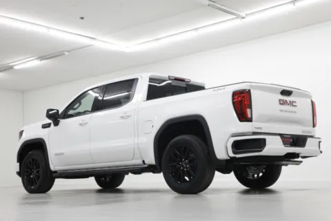 More photos of 2026 GMC Sierra 1500 Elevation at Jim Falk Motors, MO