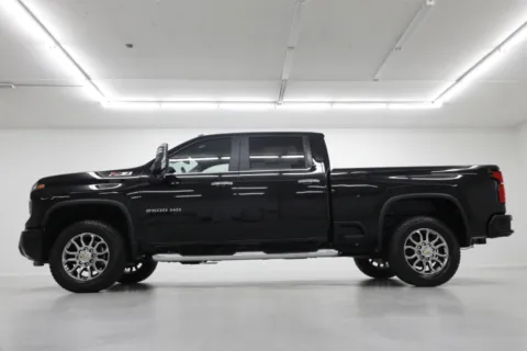 Another view of 2026 Chevrolet Silverado 2500HD LT for sale in Clinton, MO at Jim Falk Motors