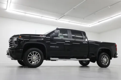 Photos of 2026 Chevrolet Silverado 2500HD LT for sale in Clinton, MO at Jim Falk Motors