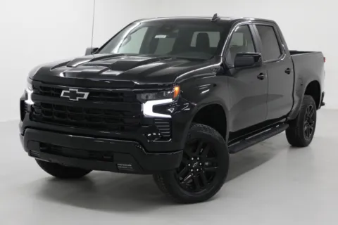 More photos of 2026 Chevrolet Silverado 1500 LT Trail Boss at Jim Falk Motors, MO