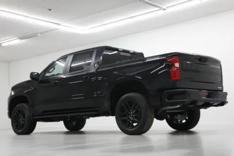 More photos of 2026 Chevrolet Silverado 1500 LT Trail Boss at Jim Falk Motors, MO
