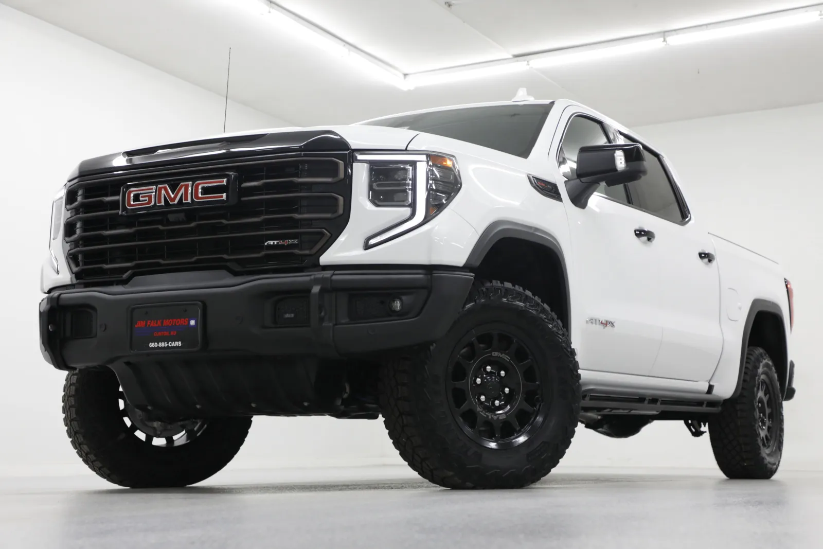 2026 GMC Sierra 1500 AT4X's photo