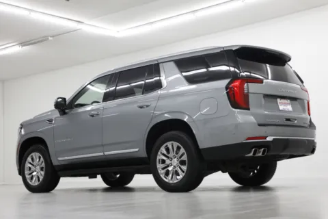 More photos of 2025 GMC Yukon Denali at Jim Falk Motors, MO