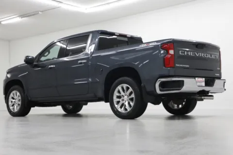 More photos of 2019 Chevrolet Silverado 1500 LTZ at Jim Falk Motors, MO