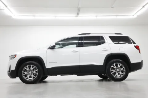 Another view of 2022 GMC Acadia SLT for sale in Clinton, MO at Jim Falk Motors