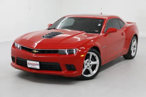 More photos of 2015 Chevrolet Camaro SS at Jim Falk Motors, MO