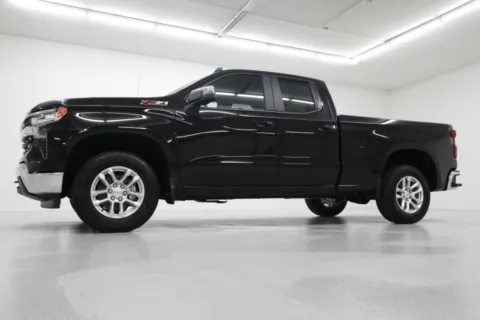 Photos of 2026 Chevrolet Silverado 1500 LT for sale in Clinton, MO at Jim Falk Motors