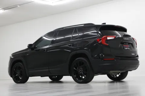 More photos of 2024 GMC Terrain SLT at Jim Falk Motors, MO