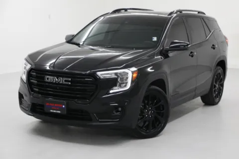 More photos of 2024 GMC Terrain SLT at Jim Falk Motors, MO
