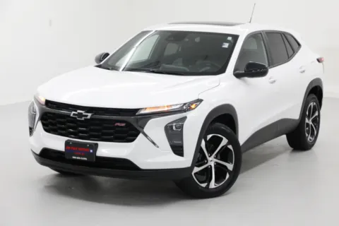 More photos of 2024 Chevrolet Trax 1RS at Jim Falk Motors, MO