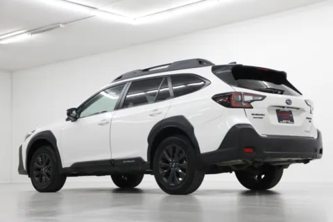 More photos of 2025 Subaru Outback Onyx Edition XT at Jim Falk Motors, MO