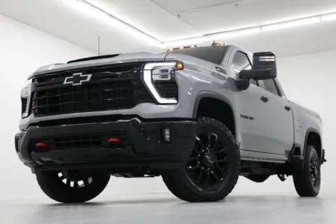 Gray 2026 Chevrolet Silverado 2500HD LT for sale in Clinton, MO