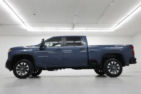 Another view of 2024 Chevrolet Silverado 2500HD Custom for sale in Clinton, MO at Jim Falk Motors