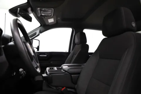 More photos of 2024 Chevrolet Silverado 2500HD Custom at Jim Falk Motors, MO