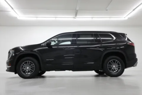 Another view of 2026 GMC Acadia AWD Elevation for sale in Clinton, MO at Jim Falk Motors