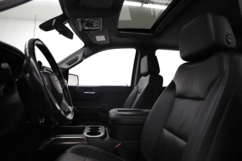 More photos of 2021 Chevrolet Silverado 1500 RST at Jim Falk Motors, MO