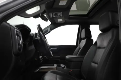 More photos of 2021 Chevrolet Silverado 1500 RST at Jim Falk Motors, MO