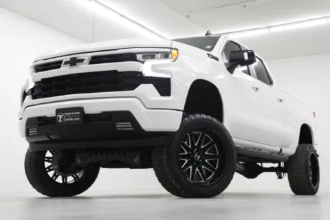 White 2023 Chevrolet Silverado 1500 RST for sale in Clinton, MO