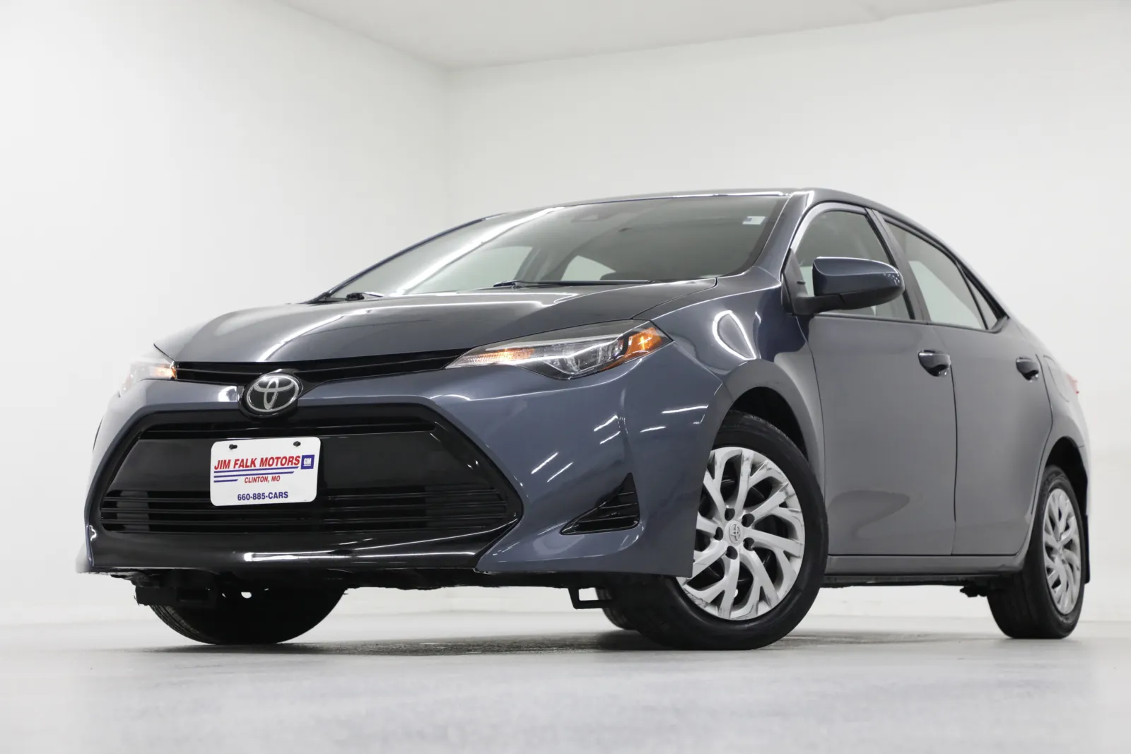 2018 Toyota Corolla LE's photo