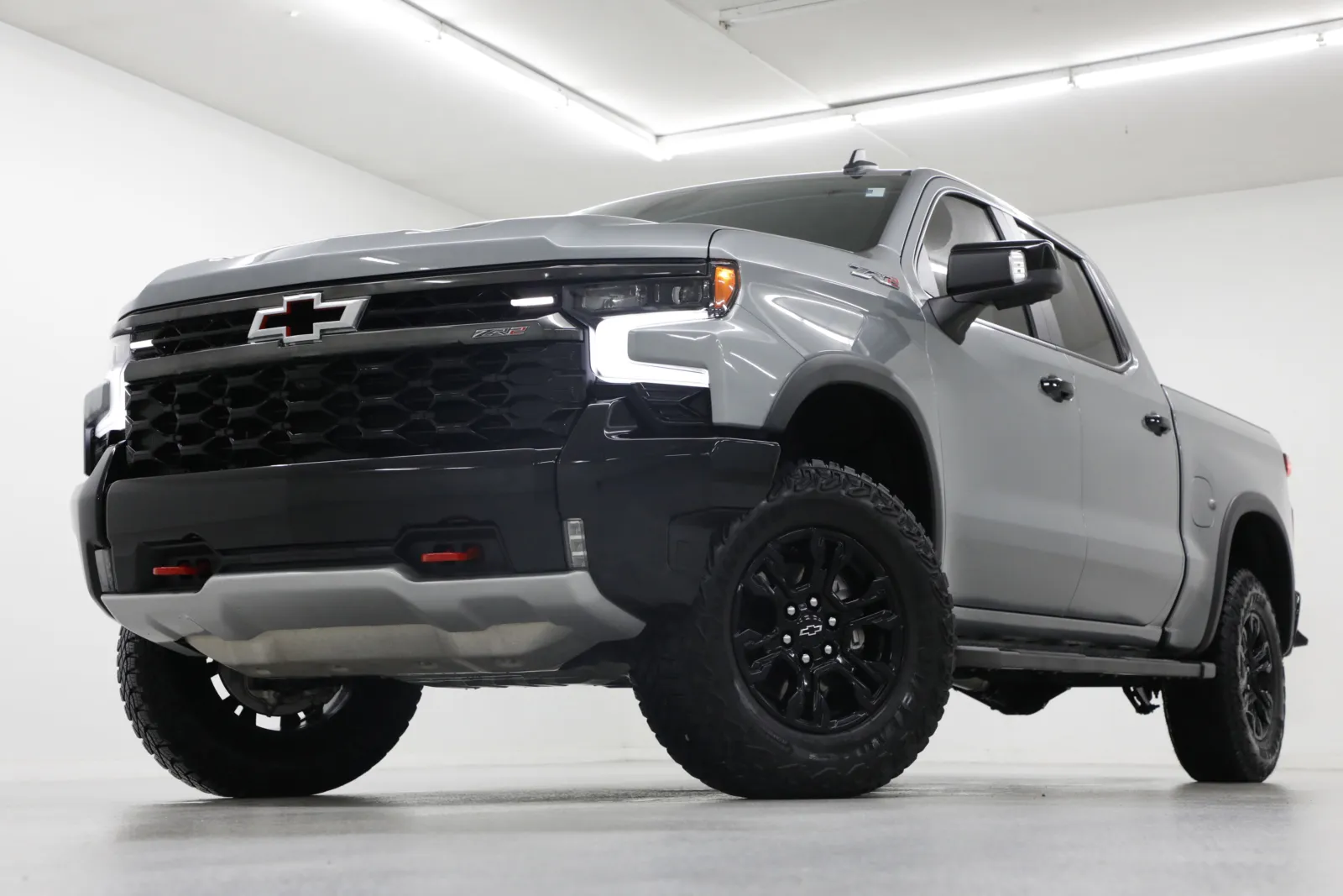 Gray 2024 Chevrolet Silverado 1500 ZR2 for sale in Clinton, MO