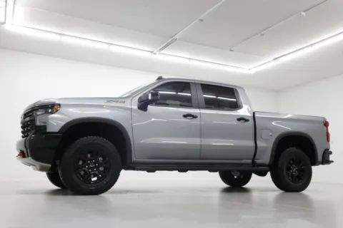 Photos of 2024 Chevrolet Silverado 1500 ZR2 for sale in Clinton, MO at Jim Falk Motors