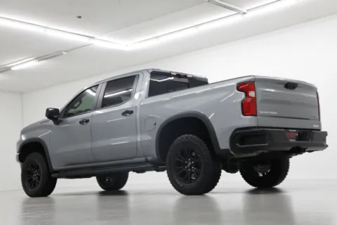 More photos of 2024 Chevrolet Silverado 1500 ZR2 at Jim Falk Motors, MO