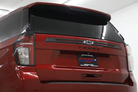 More photos of 2021 Chevrolet Tahoe Z71 at Jim Falk Motors, MO