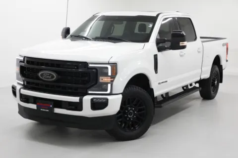 More photos of 2022 Ford Super Duty F-250 SRW LARIAT at Jim Falk Motors, MO