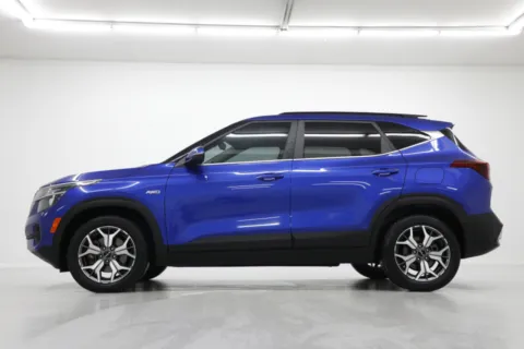 Another view of 2022 Kia Seltos EX for sale in Clinton, MO at Jim Falk Motors