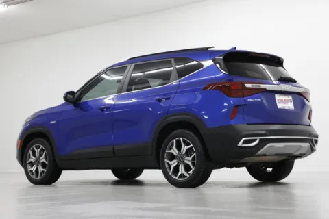 More photos of 2022 Kia Seltos EX at Jim Falk Motors, MO
