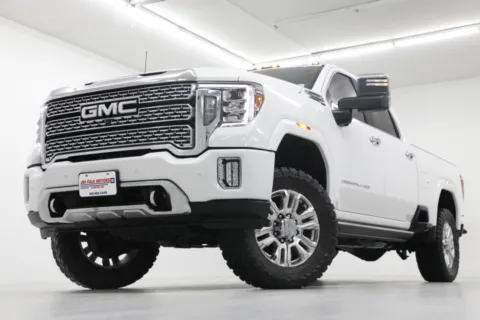 White 2023 GMC Sierra 2500HD Denali for sale in Clinton, MO