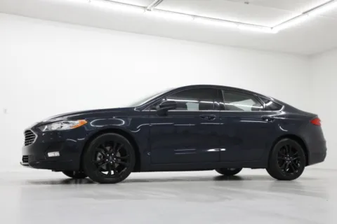 Photos of 2020 Ford Fusion SE for sale in Clinton, MO at Jim Falk Motors