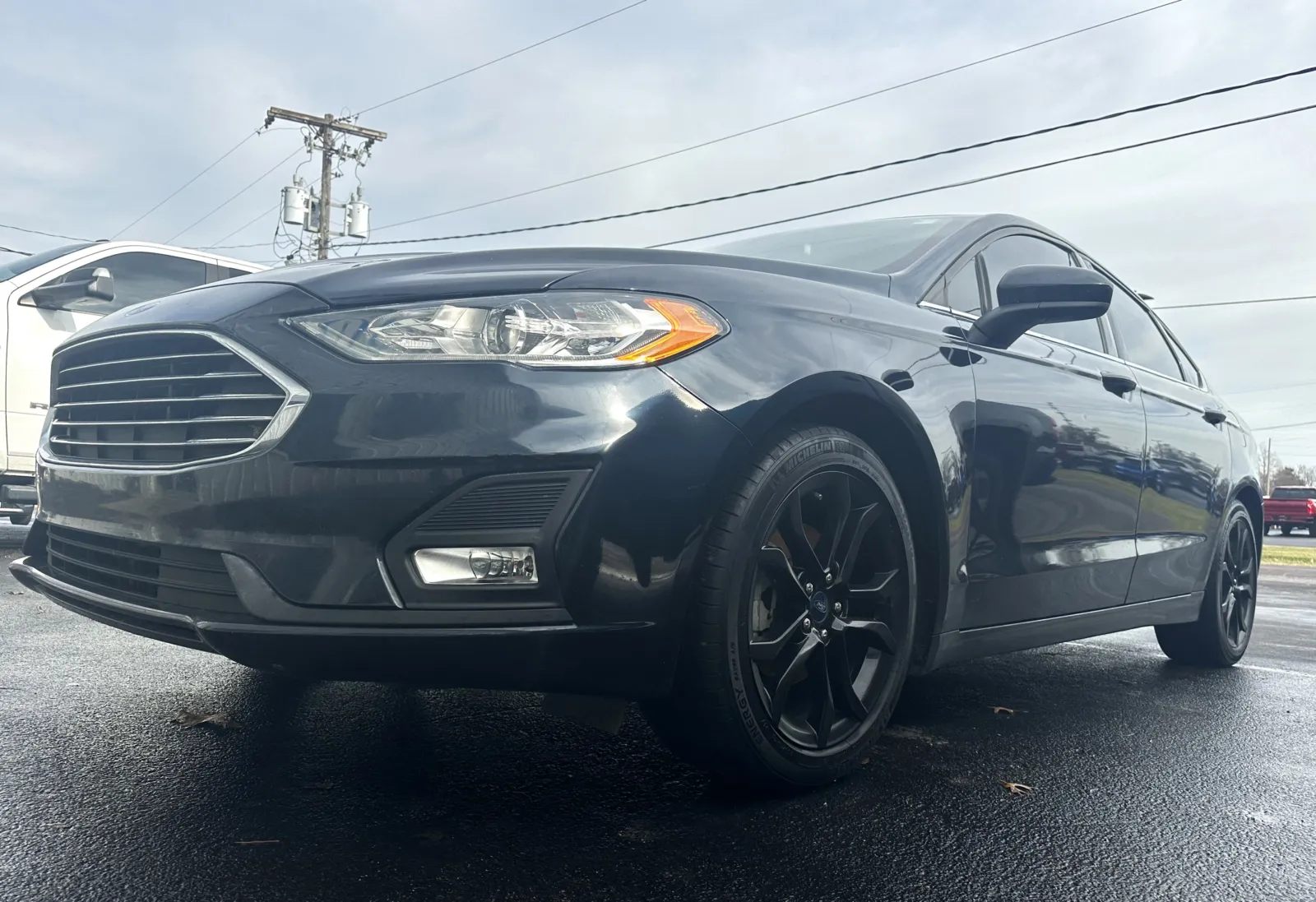 2020 Ford Fusion SE's photo