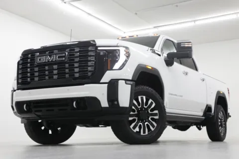 White 2026 GMC Sierra 2500HD Denali Ultimate for sale in Clinton, MO
