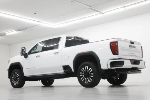 More photos of 2026 GMC Sierra 2500HD Denali Ultimate at Jim Falk Motors, MO