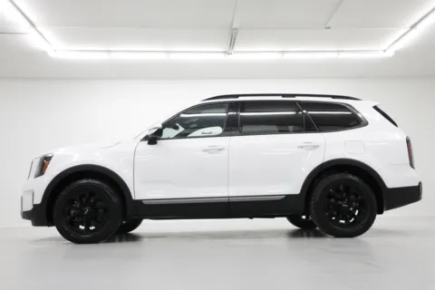 Another view of 2023 Kia Telluride SX for sale in Clinton, MO at Jim Falk Motors