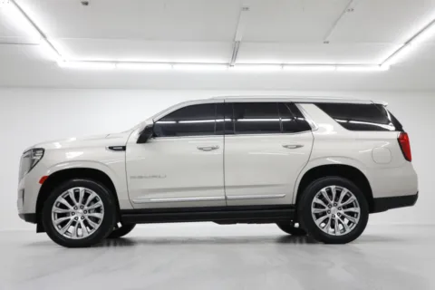 Another view of 2023 GMC Yukon Denali for sale in Clinton, MO at Jim Falk Motors