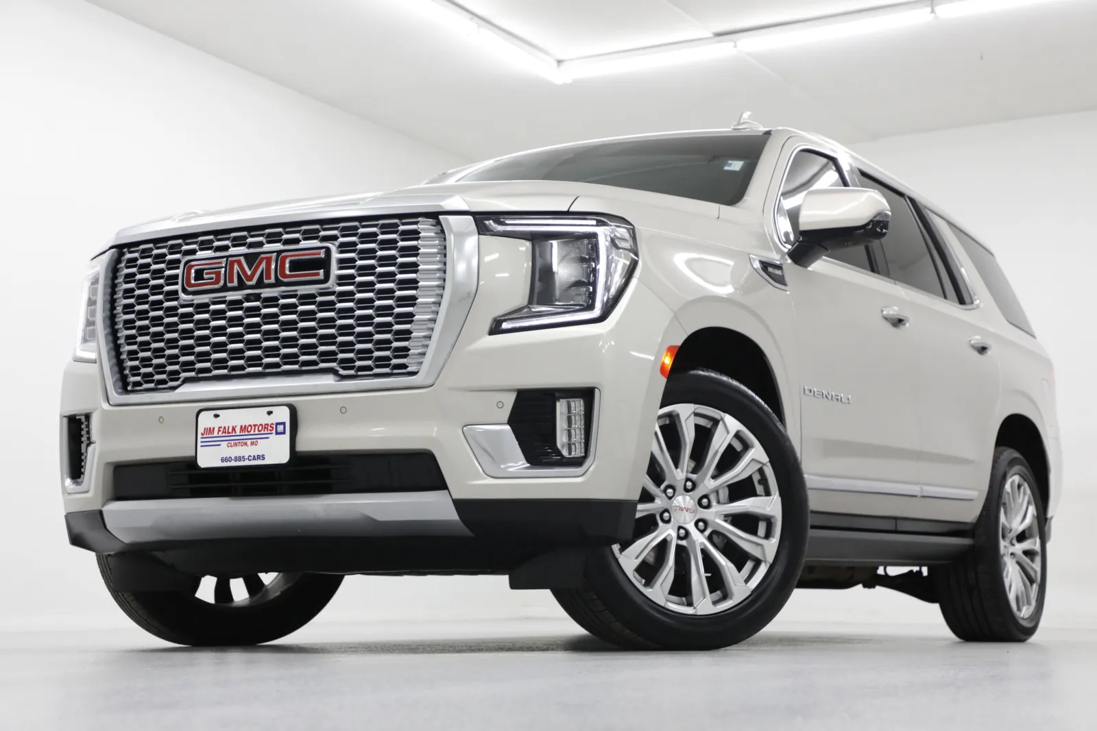 2023 GMC Yukon Denali's photo
