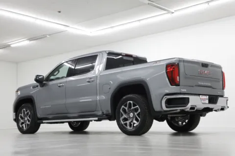 More photos of 2026 GMC Sierra 1500 SLT at Jim Falk Motors, MO