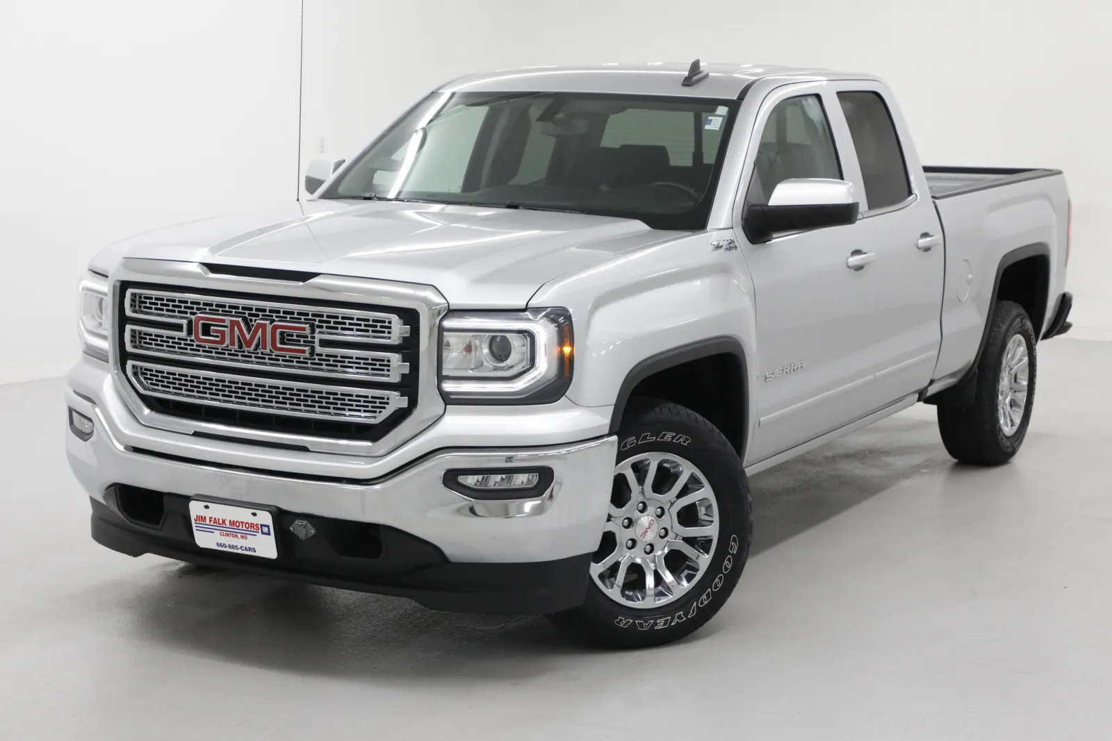 2017 GMC Sierra 1500 SLE's photo