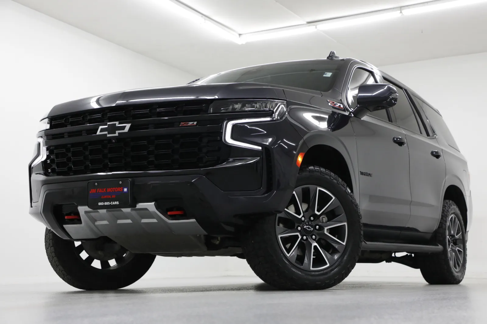 Gray 2024 Chevrolet Tahoe Z71 for sale in Clinton, MO