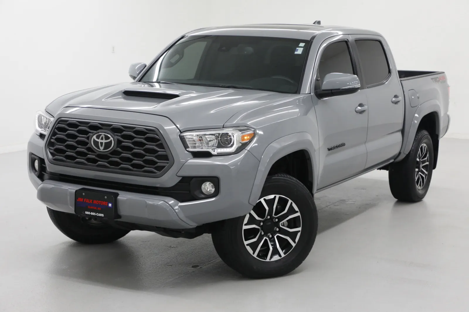 2020 Toyota Tacoma TRD Sport's photo