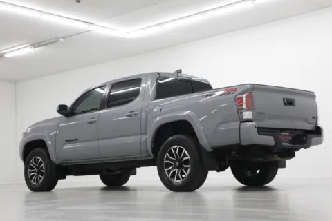 More photos of 2020 Toyota Tacoma TRD Sport at Jim Falk Motors, MO
