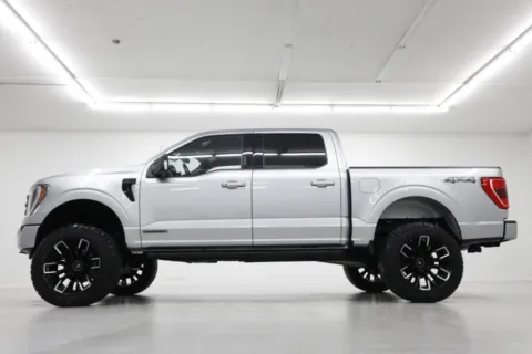 Another view of 2022 Ford F-150 LARIAT for sale in Clinton, MO at Jim Falk Motors