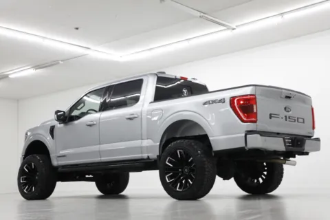 More photos of 2022 Ford F-150 LARIAT at Jim Falk Motors, MO