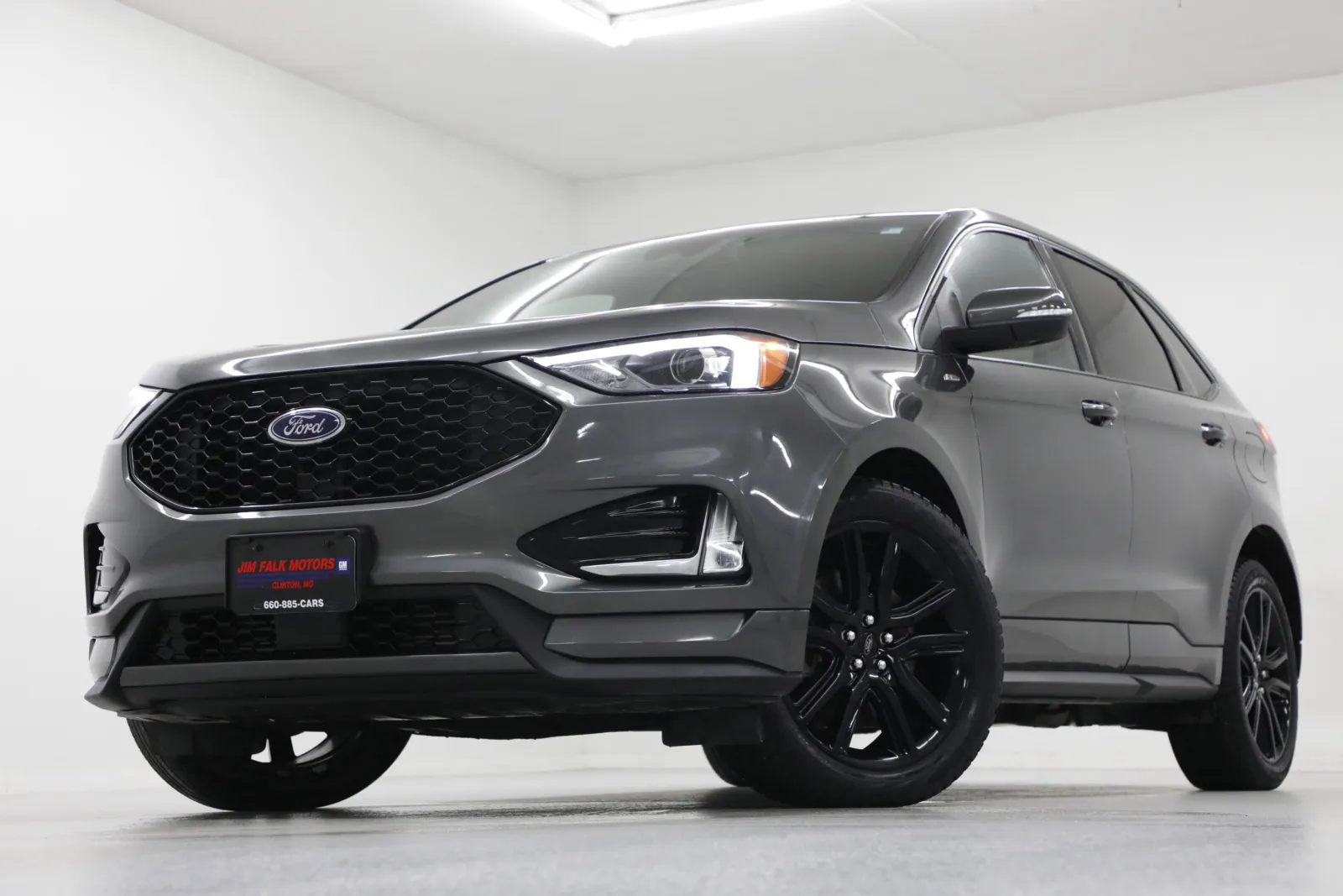 2020 Ford Edge ST-Line's photo