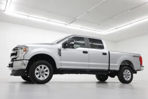 Photos of 2022 Ford Super Duty F-350 SRW XL for sale in Clinton, MO at Jim Falk Motors