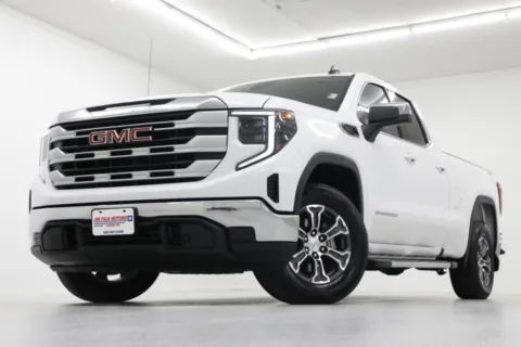 White 2024 GMC Sierra 1500 SLE for sale in Clinton, MO