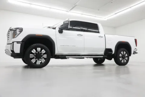 Photos of 2024 GMC Sierra 2500HD Denali for sale in Clinton, MO at Jim Falk Motors